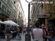 [P17] Stradutele aglomerate din San Remo » foto by Alina Morar
 - 
<span class="allrVoted glyphicon glyphicon-heart hidden" id="av135182"></span>
<a class="m-l-10 hidden" id="sv135182" onclick="voting_Foto_DelVot(,135182,7390)" role="button">șterge vot <span class="glyphicon glyphicon-remove"></span></a>
<a id="v9135182" class=" c-red"  onclick="voting_Foto_SetVot(135182)" role="button"><span class="glyphicon glyphicon-heart-empty"></span> <b>LIKE</b> = Votează poza</a> <img class="hidden"  id="f135182W9" src="/imagini/loader.gif" border="0" /><span class="AjErrMes hidden" id="e135182ErM"></span>