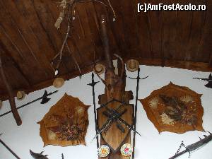 [P16] Unul dintre saloanele restaurantului, detalii.  » foto by crima
 - 
<span class="allrVoted glyphicon glyphicon-heart hidden" id="av580719"></span>
<a class="m-l-10 hidden" id="sv580719" onclick="voting_Foto_DelVot(,580719,7475)" role="button">șterge vot <span class="glyphicon glyphicon-remove"></span></a>
<a id="v9580719" class=" c-red"  onclick="voting_Foto_SetVot(580719)" role="button"><span class="glyphicon glyphicon-heart-empty"></span> <b>LIKE</b> = Votează poza</a> <img class="hidden"  id="f580719W9" src="/imagini/loader.gif" border="0" /><span class="AjErrMes hidden" id="e580719ErM"></span>