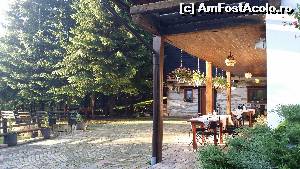 [P02] Terasa din fata restaurantului la ora 6 dimineata.  » foto by Maxie*
 - 
<span class="allrVoted glyphicon glyphicon-heart hidden" id="av537217"></span>
<a class="m-l-10 hidden" id="sv537217" onclick="voting_Foto_DelVot(,537217,7483)" role="button">șterge vot <span class="glyphicon glyphicon-remove"></span></a>
<a id="v9537217" class=" c-red"  onclick="voting_Foto_SetVot(537217)" role="button"><span class="glyphicon glyphicon-heart-empty"></span> <b>LIKE</b> = Votează poza</a> <img class="hidden"  id="f537217W9" src="/imagini/loader.gif" border="0" /><span class="AjErrMes hidden" id="e537217ErM"></span>