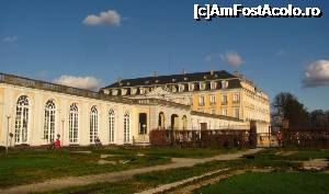 [P03] Augustusburg vazut din Gradina Secreta; in stanga este Marea Orangerie, care se continua (nu se vede) cu Oratorium » foto by Radu Tudoran
 - 
<span class="allrVoted glyphicon glyphicon-heart hidden" id="av699721"></span>
<a class="m-l-10 hidden" id="sv699721" onclick="voting_Foto_DelVot(,699721,7498)" role="button">șterge vot <span class="glyphicon glyphicon-remove"></span></a>
<a id="v9699721" class=" c-red"  onclick="voting_Foto_SetVot(699721)" role="button"><span class="glyphicon glyphicon-heart-empty"></span> <b>LIKE</b> = Votează poza</a> <img class="hidden"  id="f699721W9" src="/imagini/loader.gif" border="0" /><span class="AjErrMes hidden" id="e699721ErM"></span>