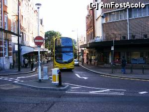 [P17] Bournemouth - double-decker (eu nu m-aş încumeta să îl conduc pe strada aia!)  » foto by makuy*
 - 
<span class="allrVoted glyphicon glyphicon-heart hidden" id="av470486"></span>
<a class="m-l-10 hidden" id="sv470486" onclick="voting_Foto_DelVot(,470486,7515)" role="button">șterge vot <span class="glyphicon glyphicon-remove"></span></a>
<a id="v9470486" class=" c-red"  onclick="voting_Foto_SetVot(470486)" role="button"><span class="glyphicon glyphicon-heart-empty"></span> <b>LIKE</b> = Votează poza</a> <img class="hidden"  id="f470486W9" src="/imagini/loader.gif" border="0" /><span class="AjErrMes hidden" id="e470486ErM"></span>