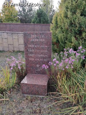 [P22] Complexul Memorial Capul de pod Șerpeni 1944, Rep. Moldova » foto by Dana2008
 - 
<span class="allrVoted glyphicon glyphicon-heart hidden" id="av1121081"></span>
<a class="m-l-10 hidden" id="sv1121081" onclick="voting_Foto_DelVot(,1121081,7530)" role="button">șterge vot <span class="glyphicon glyphicon-remove"></span></a>
<a id="v91121081" class=" c-red"  onclick="voting_Foto_SetVot(1121081)" role="button"><span class="glyphicon glyphicon-heart-empty"></span> <b>LIKE</b> = Votează poza</a> <img class="hidden"  id="f1121081W9" src="/imagini/loader.gif" border="0" /><span class="AjErrMes hidden" id="e1121081ErM"></span>