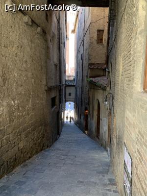[P39] Străduțe Siena.  » foto by Aurici
 - 
<span class="allrVoted glyphicon glyphicon-heart hidden" id="av1089151"></span>
<a class="m-l-10 hidden" id="sv1089151" onclick="voting_Foto_DelVot(,1089151,7576)" role="button">șterge vot <span class="glyphicon glyphicon-remove"></span></a>
<a id="v91089151" class=" c-red"  onclick="voting_Foto_SetVot(1089151)" role="button"><span class="glyphicon glyphicon-heart-empty"></span> <b>LIKE</b> = Votează poza</a> <img class="hidden"  id="f1089151W9" src="/imagini/loader.gif" border="0" /><span class="AjErrMes hidden" id="e1089151ErM"></span>