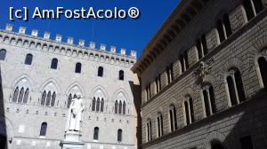 [P11] Piazza Salimbeni » foto by Rofri
 - 
<span class="allrVoted glyphicon glyphicon-heart hidden" id="av958612"></span>
<a class="m-l-10 hidden" id="sv958612" onclick="voting_Foto_DelVot(,958612,7576)" role="button">șterge vot <span class="glyphicon glyphicon-remove"></span></a>
<a id="v9958612" class=" c-red"  onclick="voting_Foto_SetVot(958612)" role="button"><span class="glyphicon glyphicon-heart-empty"></span> <b>LIKE</b> = Votează poza</a> <img class="hidden"  id="f958612W9" src="/imagini/loader.gif" border="0" /><span class="AjErrMes hidden" id="e958612ErM"></span>
