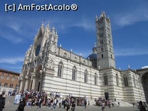 [P03] Catedrala şi domul din Siena » foto by Michi
 - 
<span class="allrVoted glyphicon glyphicon-heart hidden" id="av743477"></span>
<a class="m-l-10 hidden" id="sv743477" onclick="voting_Foto_DelVot(,743477,7576)" role="button">șterge vot <span class="glyphicon glyphicon-remove"></span></a>
<a id="v9743477" class=" c-red"  onclick="voting_Foto_SetVot(743477)" role="button"><span class="glyphicon glyphicon-heart-empty"></span> <b>LIKE</b> = Votează poza</a> <img class="hidden"  id="f743477W9" src="/imagini/loader.gif" border="0" /><span class="AjErrMes hidden" id="e743477ErM"></span>
