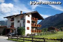 [P32] Cum sa nu te simti bine in Pertisau? » foto by Alina53
 - 
<span class="allrVoted glyphicon glyphicon-heart hidden" id="av236990"></span>
<a class="m-l-10 hidden" id="sv236990" onclick="voting_Foto_DelVot(,236990,7577)" role="button">șterge vot <span class="glyphicon glyphicon-remove"></span></a>
<a id="v9236990" class=" c-red"  onclick="voting_Foto_SetVot(236990)" role="button"><span class="glyphicon glyphicon-heart-empty"></span> <b>LIKE</b> = Votează poza</a> <img class="hidden"  id="f236990W9" src="/imagini/loader.gif" border="0" /><span class="AjErrMes hidden" id="e236990ErM"></span>
