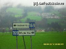[P04] mergem spre Pertisau.Observati in fata satul Hart im Zillertal, langa el undeva in dreapta este pensiunea noastra. » foto by adryana
 - 
<span class="allrVoted glyphicon glyphicon-heart hidden" id="av314716"></span>
<a class="m-l-10 hidden" id="sv314716" onclick="voting_Foto_DelVot(,314716,7577)" role="button">șterge vot <span class="glyphicon glyphicon-remove"></span></a>
<a id="v9314716" class=" c-red"  onclick="voting_Foto_SetVot(314716)" role="button"><span class="glyphicon glyphicon-heart-empty"></span> <b>LIKE</b> = Votează poza</a> <img class="hidden"  id="f314716W9" src="/imagini/loader.gif" border="0" /><span class="AjErrMes hidden" id="e314716ErM"></span>
