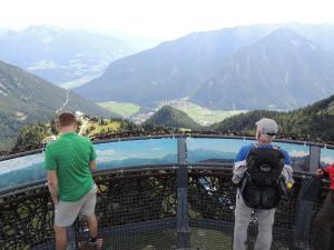 P08 [AUG-2015] Panorama inspre valea Ziller, de pe Adlerhorst