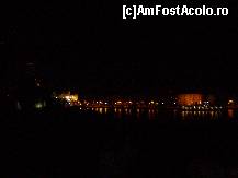 [P15] Hotel Carlton Budapesta - vedere din camera spre malul celalalt al Dunarii. » foto by presario
 - 
<span class="allrVoted glyphicon glyphicon-heart hidden" id="av142343"></span>
<a class="m-l-10 hidden" id="sv142343" onclick="voting_Foto_DelVot(,142343,7594)" role="button">șterge vot <span class="glyphicon glyphicon-remove"></span></a>
<a id="v9142343" class=" c-red"  onclick="voting_Foto_SetVot(142343)" role="button"><span class="glyphicon glyphicon-heart-empty"></span> <b>LIKE</b> = Votează poza</a> <img class="hidden"  id="f142343W9" src="/imagini/loader.gif" border="0" /><span class="AjErrMes hidden" id="e142343ErM"></span>