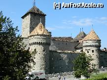 [P02] Castelul Chillon, cu turnurile si zidurile sale de piatra, de pe riviera elvetiana » foto by ileanaxperta*
 - 
<span class="allrVoted glyphicon glyphicon-heart hidden" id="av299167"></span>
<a class="m-l-10 hidden" id="sv299167" onclick="voting_Foto_DelVot(,299167,7614)" role="button">șterge vot <span class="glyphicon glyphicon-remove"></span></a>
<a id="v9299167" class=" c-red"  onclick="voting_Foto_SetVot(299167)" role="button"><span class="glyphicon glyphicon-heart-empty"></span> <b>LIKE</b> = Votează poza</a> <img class="hidden"  id="f299167W9" src="/imagini/loader.gif" border="0" /><span class="AjErrMes hidden" id="e299167ErM"></span>