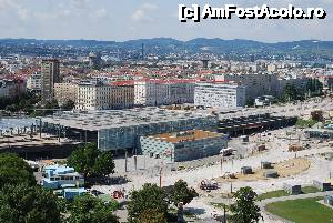 [P10] Viena, din roata uriașă » foto by unq
 - 
<span class="allrVoted glyphicon glyphicon-heart hidden" id="av482310"></span>
<a class="m-l-10 hidden" id="sv482310" onclick="voting_Foto_DelVot(,482310,7615)" role="button">șterge vot <span class="glyphicon glyphicon-remove"></span></a>
<a id="v9482310" class=" c-red"  onclick="voting_Foto_SetVot(482310)" role="button"><span class="glyphicon glyphicon-heart-empty"></span> <b>LIKE</b> = Votează poza</a> <img class="hidden"  id="f482310W9" src="/imagini/loader.gif" border="0" /><span class="AjErrMes hidden" id="e482310ErM"></span>