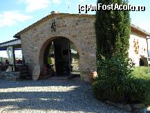 [P09] Toscana-Chianti-Podgoria Casanova St.Agnese - pe terasa din stanga  am servit masa » foto by Diaura*
 - 
<span class="allrVoted glyphicon glyphicon-heart hidden" id="av144664"></span>
<a class="m-l-10 hidden" id="sv144664" onclick="voting_Foto_DelVot(,144664,7645)" role="button">șterge vot <span class="glyphicon glyphicon-remove"></span></a>
<a id="v9144664" class=" c-red"  onclick="voting_Foto_SetVot(144664)" role="button"><span class="glyphicon glyphicon-heart-empty"></span> <b>LIKE</b> = Votează poza</a> <img class="hidden"  id="f144664W9" src="/imagini/loader.gif" border="0" /><span class="AjErrMes hidden" id="e144664ErM"></span>