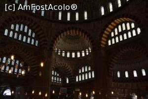 [P04] Interior Moscheea Selimiye ;se vad o parte din cele 999 ferestre ale sale » foto by Dorina9
 - 
<span class="allrVoted glyphicon glyphicon-heart hidden" id="av1151605"></span>
<a class="m-l-10 hidden" id="sv1151605" onclick="voting_Foto_DelVot(,1151605,7744)" role="button">șterge vot <span class="glyphicon glyphicon-remove"></span></a>
<a id="v91151605" class=" c-red"  onclick="voting_Foto_SetVot(1151605)" role="button"><span class="glyphicon glyphicon-heart-empty"></span> <b>LIKE</b> = Votează poza</a> <img class="hidden"  id="f1151605W9" src="/imagini/loader.gif" border="0" /><span class="AjErrMes hidden" id="e1151605ErM"></span>