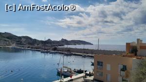 [P22] vedere de sus spre portul Ratonneau » foto by Yolanda
 - 
<span class="allrVoted glyphicon glyphicon-heart hidden" id="av1513490"></span>
<a class="m-l-10 hidden" id="sv1513490" onclick="voting_Foto_DelVot(,1513490,7772)" role="button">șterge vot <span class="glyphicon glyphicon-remove"></span></a>
<a id="v91513490" class=" c-red"  onclick="voting_Foto_SetVot(1513490)" role="button"><span class="glyphicon glyphicon-heart-empty"></span> <b>LIKE</b> = Votează poza</a> <img class="hidden"  id="f1513490W9" src="/imagini/loader.gif" border="0" /><span class="AjErrMes hidden" id="e1513490ErM"></span>