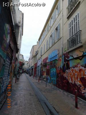 [P31] Străduţă în Cours Julien » foto by irinad
 - 
<span class="allrVoted glyphicon glyphicon-heart hidden" id="av1131815"></span>
<a class="m-l-10 hidden" id="sv1131815" onclick="voting_Foto_DelVot(,1131815,7772)" role="button">șterge vot <span class="glyphicon glyphicon-remove"></span></a>
<a id="v91131815" class=" c-red"  onclick="voting_Foto_SetVot(1131815)" role="button"><span class="glyphicon glyphicon-heart-empty"></span> <b>LIKE</b> = Votează poza</a> <img class="hidden"  id="f1131815W9" src="/imagini/loader.gif" border="0" /><span class="AjErrMes hidden" id="e1131815ErM"></span>