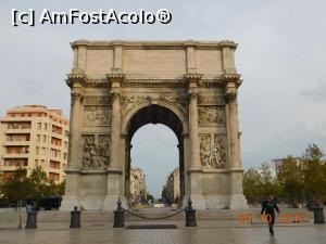 [P35] Arcul de Triumf sau Porte d’Aix » foto by irinad
 - 
<span class="allrVoted glyphicon glyphicon-heart hidden" id="av1131819"></span>
<a class="m-l-10 hidden" id="sv1131819" onclick="voting_Foto_DelVot(,1131819,7772)" role="button">șterge vot <span class="glyphicon glyphicon-remove"></span></a>
<a id="v91131819" class=" c-red"  onclick="voting_Foto_SetVot(1131819)" role="button"><span class="glyphicon glyphicon-heart-empty"></span> <b>LIKE</b> = Votează poza</a> <img class="hidden"  id="f1131819W9" src="/imagini/loader.gif" border="0" /><span class="AjErrMes hidden" id="e1131819ErM"></span>