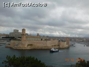 [P48] Fort Sain-Jean de la Jardin du Pharo » foto by irinad
 - 
<span class="allrVoted glyphicon glyphicon-heart hidden" id="av1131832"></span>
<a class="m-l-10 hidden" id="sv1131832" onclick="voting_Foto_DelVot(,1131832,7772)" role="button">șterge vot <span class="glyphicon glyphicon-remove"></span></a>
<a id="v91131832" class=" c-red"  onclick="voting_Foto_SetVot(1131832)" role="button"><span class="glyphicon glyphicon-heart-empty"></span> <b>LIKE</b> = Votează poza</a> <img class="hidden"  id="f1131832W9" src="/imagini/loader.gif" border="0" /><span class="AjErrMes hidden" id="e1131832ErM"></span>