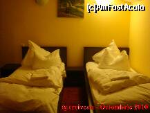 [P17] Hotel Flo' Mary - BRAN, apartamentul 104. » foto by creivean
 - 
<span class="allrVoted glyphicon glyphicon-heart hidden" id="av151049"></span>
<a class="m-l-10 hidden" id="sv151049" onclick="voting_Foto_DelVot(,151049,7777)" role="button">șterge vot <span class="glyphicon glyphicon-remove"></span></a>
<a id="v9151049" class=" c-red"  onclick="voting_Foto_SetVot(151049)" role="button"><span class="glyphicon glyphicon-heart-empty"></span> <b>LIKE</b> = Votează poza</a> <img class="hidden"  id="f151049W9" src="/imagini/loader.gif" border="0" /><span class="AjErrMes hidden" id="e151049ErM"></span>