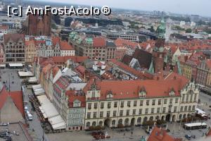 [P36] Wrocław, Rynek văzută din Turnul  Bisericii Sf. Elisabeta, în prim plan Ratusz Staromiejski (Vechea Primărie) » foto by mprofeanu
 - 
<span class="allrVoted glyphicon glyphicon-heart hidden" id="av1367207"></span>
<a class="m-l-10 hidden" id="sv1367207" onclick="voting_Foto_DelVot(,1367207,7843)" role="button">șterge vot <span class="glyphicon glyphicon-remove"></span></a>
<a id="v91367207" class=" c-red"  onclick="voting_Foto_SetVot(1367207)" role="button"><span class="glyphicon glyphicon-heart-empty"></span> <b>LIKE</b> = Votează poza</a> <img class="hidden"  id="f1367207W9" src="/imagini/loader.gif" border="0" /><span class="AjErrMes hidden" id="e1367207ErM"></span>