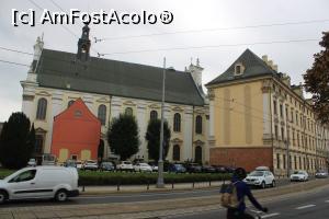 [P59] Wrocław, Kościół Rzymskokatolicki pw. Najświętszego Imienia Jezus și Uniwersytet (Universitatea) în spatele ei, o mică parte din ea..... » foto by mprofeanu
 - 
<span class="allrVoted glyphicon glyphicon-heart hidden" id="av1367230"></span>
<a class="m-l-10 hidden" id="sv1367230" onclick="voting_Foto_DelVot(,1367230,7843)" role="button">șterge vot <span class="glyphicon glyphicon-remove"></span></a>
<a id="v91367230" class=" c-red"  onclick="voting_Foto_SetVot(1367230)" role="button"><span class="glyphicon glyphicon-heart-empty"></span> <b>LIKE</b> = Votează poza</a> <img class="hidden"  id="f1367230W9" src="/imagini/loader.gif" border="0" /><span class="AjErrMes hidden" id="e1367230ErM"></span>