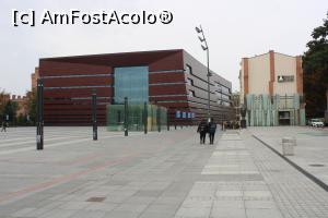 [P08] Wrocław, Narodowe Forum Muzyki (Forumul Național de Muzică), Muzeum Teatralne (Muzeul Teatrului) și Statua (Statuia) Orfeu » foto by mprofeanu
 - 
<span class="allrVoted glyphicon glyphicon-heart hidden" id="av1367179"></span>
<a class="m-l-10 hidden" id="sv1367179" onclick="voting_Foto_DelVot(,1367179,7843)" role="button">șterge vot <span class="glyphicon glyphicon-remove"></span></a>
<a id="v91367179" class=" c-red"  onclick="voting_Foto_SetVot(1367179)" role="button"><span class="glyphicon glyphicon-heart-empty"></span> <b>LIKE</b> = Votează poza</a> <img class="hidden"  id="f1367179W9" src="/imagini/loader.gif" border="0" /><span class="AjErrMes hidden" id="e1367179ErM"></span>