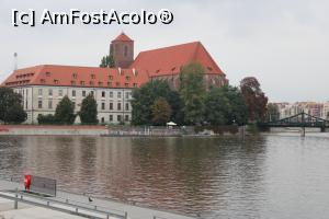 [P33] Wrocław, Ostrów Tumski, Biserica Sfintei Fecioare Maria de pe Nisip văzută de pe celălalt mal al Oderului » foto by mprofeanu
 - 
<span class="allrVoted glyphicon glyphicon-heart hidden" id="av1368384"></span>
<a class="m-l-10 hidden" id="sv1368384" onclick="voting_Foto_DelVot(,1368384,7843)" role="button">șterge vot <span class="glyphicon glyphicon-remove"></span></a>
<a id="v91368384" class=" c-red"  onclick="voting_Foto_SetVot(1368384)" role="button"><span class="glyphicon glyphicon-heart-empty"></span> <b>LIKE</b> = Votează poza</a> <img class="hidden"  id="f1368384W9" src="/imagini/loader.gif" border="0" /><span class="AjErrMes hidden" id="e1368384ErM"></span>