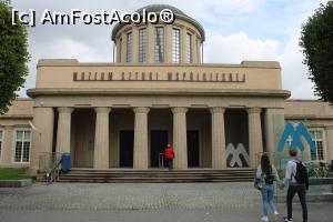 [P44] Wrocław, Park Szczytnicki, Pawilon Czterech Kopuł (Pavilionul celor Patru Cupole), Aripa de est cu Muzeum Sztuki Współczesnej (Muzeul de Artă Modernă) » foto by mprofeanu
 - 
<span class="allrVoted glyphicon glyphicon-heart hidden" id="av1368395"></span>
<a class="m-l-10 hidden" id="sv1368395" onclick="voting_Foto_DelVot(,1368395,7843)" role="button">șterge vot <span class="glyphicon glyphicon-remove"></span></a>
<a id="v91368395" class=" c-red"  onclick="voting_Foto_SetVot(1368395)" role="button"><span class="glyphicon glyphicon-heart-empty"></span> <b>LIKE</b> = Votează poza</a> <img class="hidden"  id="f1368395W9" src="/imagini/loader.gif" border="0" /><span class="AjErrMes hidden" id="e1368395ErM"></span>