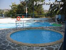 [P02] Hotel Maria - Piscina pentru pitici şi piscina mare » foto by almona
 - 
<span class="allrVoted glyphicon glyphicon-heart hidden" id="av154939"></span>
<a class="m-l-10 hidden" id="sv154939" onclick="voting_Foto_DelVot(,154939,7852)" role="button">șterge vot <span class="glyphicon glyphicon-remove"></span></a>
<a id="v9154939" class=" c-red"  onclick="voting_Foto_SetVot(154939)" role="button"><span class="glyphicon glyphicon-heart-empty"></span> <b>LIKE</b> = Votează poza</a> <img class="hidden"  id="f154939W9" src="/imagini/loader.gif" border="0" /><span class="AjErrMes hidden" id="e154939ErM"></span>