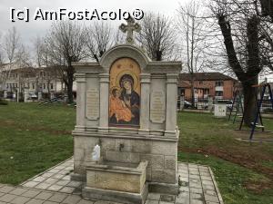 P06 [APR-2018] Hai hui prin Kladovo de Paști - biserica Sfântul Gheorghe din Kladovo - în curtea bisericii