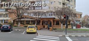 [P04] Râmnicu Vâlcea - Restaurant Hanul Haiducilor. Vedere din stradă. » foto by iulianic
 - 
<span class="allrVoted glyphicon glyphicon-heart hidden" id="av1459984"></span>
<a class="m-l-10 hidden" id="sv1459984" onclick="voting_Foto_DelVot(,1459984,7905)" role="button">șterge vot <span class="glyphicon glyphicon-remove"></span></a>
<a id="v91459984" class=" c-red"  onclick="voting_Foto_SetVot(1459984)" role="button"><span class="glyphicon glyphicon-heart-empty"></span> <b>LIKE</b> = Votează poza</a> <img class="hidden"  id="f1459984W9" src="/imagini/loader.gif" border="0" /><span class="AjErrMes hidden" id="e1459984ErM"></span>