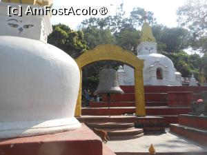 [P16] Kathmandu - Templul Swayambhunath sau Templul Maimuțelor. » foto by iulianic
 - 
<span class="allrVoted glyphicon glyphicon-heart hidden" id="av1469319"></span>
<a class="m-l-10 hidden" id="sv1469319" onclick="voting_Foto_DelVot(,1469319,7929)" role="button">șterge vot <span class="glyphicon glyphicon-remove"></span></a>
<a id="v91469319" class=" c-red"  onclick="voting_Foto_SetVot(1469319)" role="button"><span class="glyphicon glyphicon-heart-empty"></span> <b>LIKE</b> = Votează poza</a> <img class="hidden"  id="f1469319W9" src="/imagini/loader.gif" border="0" /><span class="AjErrMes hidden" id="e1469319ErM"></span>