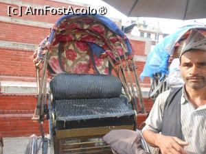 [P57] Kathmandu - Ricșa și primul nostru transportator în Kathmandu. » foto by iulianic
 - 
<span class="allrVoted glyphicon glyphicon-heart hidden" id="av1469360"></span>
<a class="m-l-10 hidden" id="sv1469360" onclick="voting_Foto_DelVot(,1469360,7929)" role="button">șterge vot <span class="glyphicon glyphicon-remove"></span></a>
<a id="v91469360" class=" c-red"  onclick="voting_Foto_SetVot(1469360)" role="button"><span class="glyphicon glyphicon-heart-empty"></span> <b>LIKE</b> = Votează poza</a> <img class="hidden"  id="f1469360W9" src="/imagini/loader.gif" border="0" /><span class="AjErrMes hidden" id="e1469360ErM"></span>