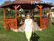 [P04] Foisorul cu multe ghivece de petunii lasatoare » foto by dananecula*
 - 
<span class="allrVoted glyphicon glyphicon-heart hidden" id="av158810"></span>
<a class="m-l-10 hidden" id="sv158810" onclick="voting_Foto_DelVot(,158810,7930)" role="button">șterge vot <span class="glyphicon glyphicon-remove"></span></a>
<a id="v9158810" class=" c-red"  onclick="voting_Foto_SetVot(158810)" role="button"><span class="glyphicon glyphicon-heart-empty"></span> <b>LIKE</b> = Votează poza</a> <img class="hidden"  id="f158810W9" src="/imagini/loader.gif" border="0" /><span class="AjErrMes hidden" id="e158810ErM"></span>