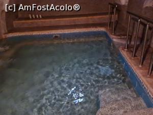 [P14] O piscina din interior » foto by DOINITA
 - 
<span class="allrVoted glyphicon glyphicon-heart hidden" id="av1358333"></span>
<a class="m-l-10 hidden" id="sv1358333" onclick="voting_Foto_DelVot(,1358333,7966)" role="button">șterge vot <span class="glyphicon glyphicon-remove"></span></a>
<a id="v91358333" class=" c-red"  onclick="voting_Foto_SetVot(1358333)" role="button"><span class="glyphicon glyphicon-heart-empty"></span> <b>LIKE</b> = Votează poza</a> <img class="hidden"  id="f1358333W9" src="/imagini/loader.gif" border="0" /><span class="AjErrMes hidden" id="e1358333ErM"></span>