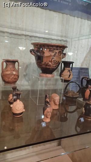 [P07] Muzeul Național de Istorie al Bulgariei - ceramică antică » foto by Dragoș_MD
 - 
<span class="allrVoted glyphicon glyphicon-heart hidden" id="av1142523"></span>
<a class="m-l-10 hidden" id="sv1142523" onclick="voting_Foto_DelVot(,1142523,7987)" role="button">șterge vot <span class="glyphicon glyphicon-remove"></span></a>
<a id="v91142523" class=" c-red"  onclick="voting_Foto_SetVot(1142523)" role="button"><span class="glyphicon glyphicon-heart-empty"></span> <b>LIKE</b> = Votează poza</a> <img class="hidden"  id="f1142523W9" src="/imagini/loader.gif" border="0" /><span class="AjErrMes hidden" id="e1142523ErM"></span>