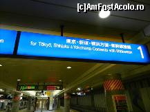 [P11] Peronul de tren JR, de la Narita. Panourile sunt bilingve mai peste tot in orasele mari.  » foto by TraianS
 - 
<span class="allrVoted glyphicon glyphicon-heart hidden" id="av404942"></span>
<a class="m-l-10 hidden" id="sv404942" onclick="voting_Foto_DelVot(,404942,7999)" role="button">șterge vot <span class="glyphicon glyphicon-remove"></span></a>
<a id="v9404942" class=" c-red"  onclick="voting_Foto_SetVot(404942)" role="button"><span class="glyphicon glyphicon-heart-empty"></span> <b>LIKE</b> = Votează poza</a> <img class="hidden"  id="f404942W9" src="/imagini/loader.gif" border="0" /><span class="AjErrMes hidden" id="e404942ErM"></span>