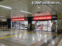 [P07] JR EAST Travel Service Center (Aeroportul Narita). Aici se schimba Exchange Order si se ridica Japan Rail Pass; tot de aici se poate cumpara SUICA & NEX. Daca vreti sa cumparati doar SUICA, mergeti undeva vizavi.  » foto by TraianS
 - 
<span class="allrVoted glyphicon glyphicon-heart hidden" id="av404930"></span>
<a class="m-l-10 hidden" id="sv404930" onclick="voting_Foto_DelVot(,404930,7999)" role="button">șterge vot <span class="glyphicon glyphicon-remove"></span></a>
<a id="v9404930" class=" c-red"  onclick="voting_Foto_SetVot(404930)" role="button"><span class="glyphicon glyphicon-heart-empty"></span> <b>LIKE</b> = Votează poza</a> <img class="hidden"  id="f404930W9" src="/imagini/loader.gif" border="0" /><span class="AjErrMes hidden" id="e404930ErM"></span>