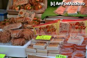 [P74] Fructe de mare. Strada “Ameya Yokocho”.  » foto by TraianS
 - 
<span class="allrVoted glyphicon glyphicon-heart hidden" id="av440769"></span>
<a class="m-l-10 hidden" id="sv440769" onclick="voting_Foto_DelVot(,440769,7999)" role="button">șterge vot <span class="glyphicon glyphicon-remove"></span></a>
<a id="v9440769" class=" c-red"  onclick="voting_Foto_SetVot(440769)" role="button"><span class="glyphicon glyphicon-heart-empty"></span> <b>LIKE</b> = Votează poza</a> <img class="hidden"  id="f440769W9" src="/imagini/loader.gif" border="0" /><span class="AjErrMes hidden" id="e440769ErM"></span>