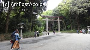 [P15] Torii inalt,dupa care intrii pe alee marginita de chiparosii adusi din Taiwan » foto by grecudoina
 - 
<span class="allrVoted glyphicon glyphicon-heart hidden" id="av1199931"></span>
<a class="m-l-10 hidden" id="sv1199931" onclick="voting_Foto_DelVot(,1199931,7999)" role="button">șterge vot <span class="glyphicon glyphicon-remove"></span></a>
<a id="v91199931" class=" c-red"  onclick="voting_Foto_SetVot(1199931)" role="button"><span class="glyphicon glyphicon-heart-empty"></span> <b>LIKE</b> = Votează poza</a> <img class="hidden"  id="f1199931W9" src="/imagini/loader.gif" border="0" /><span class="AjErrMes hidden" id="e1199931ErM"></span>