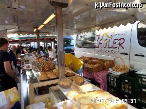 [P103] Bad Ischl-Wochenmarkt » foto by Alina53
 - 
<span class="allrVoted glyphicon glyphicon-heart hidden" id="av684939"></span>
<a class="m-l-10 hidden" id="sv684939" onclick="voting_Foto_DelVot(,684939,8013)" role="button">șterge vot <span class="glyphicon glyphicon-remove"></span></a>
<a id="v9684939" class=" c-red"  onclick="voting_Foto_SetVot(684939)" role="button"><span class="glyphicon glyphicon-heart-empty"></span> <b>LIKE</b> = Votează poza</a> <img class="hidden"  id="f684939W9" src="/imagini/loader.gif" border="0" /><span class="AjErrMes hidden" id="e684939ErM"></span>