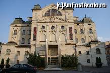 [P12] Teatrul de Stat din Košice, văzut dinspre nord » foto by Costi
 - 
<span class="allrVoted glyphicon glyphicon-heart hidden" id="av164830"></span>
<a class="m-l-10 hidden" id="sv164830" onclick="voting_Foto_DelVot(,164830,8041)" role="button">șterge vot <span class="glyphicon glyphicon-remove"></span></a>
<a id="v9164830" class=" c-red"  onclick="voting_Foto_SetVot(164830)" role="button"><span class="glyphicon glyphicon-heart-empty"></span> <b>LIKE</b> = Votează poza</a> <img class="hidden"  id="f164830W9" src="/imagini/loader.gif" border="0" /><span class="AjErrMes hidden" id="e164830ErM"></span>