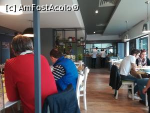 [P02] Interiorul restaurantului » foto by Mika
 - 
<span class="allrVoted glyphicon glyphicon-heart hidden" id="av1061795"></span>
<a class="m-l-10 hidden" id="sv1061795" onclick="voting_Foto_DelVot(,1061795,8050)" role="button">șterge vot <span class="glyphicon glyphicon-remove"></span></a>
<a id="v91061795" class=" c-red"  onclick="voting_Foto_SetVot(1061795)" role="button"><span class="glyphicon glyphicon-heart-empty"></span> <b>LIKE</b> = Votează poza</a> <img class="hidden"  id="f1061795W9" src="/imagini/loader.gif" border="0" /><span class="AjErrMes hidden" id="e1061795ErM"></span>