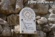 [P04] Placa de marmură de la intrarea în Castelul Spiš, care ne spune că obiectivul face parte din patrimoniul mondial UNESCO » foto by Costi
 - 
<span class="allrVoted glyphicon glyphicon-heart hidden" id="av166532"></span>
<a class="m-l-10 hidden" id="sv166532" onclick="voting_Foto_DelVot(,166532,8067)" role="button">șterge vot <span class="glyphicon glyphicon-remove"></span></a>
<a id="v9166532" class=" c-red"  onclick="voting_Foto_SetVot(166532)" role="button"><span class="glyphicon glyphicon-heart-empty"></span> <b>LIKE</b> = Votează poza</a> <img class="hidden"  id="f166532W9" src="/imagini/loader.gif" border="0" /><span class="AjErrMes hidden" id="e166532ErM"></span>