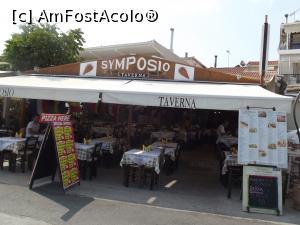 [P09] Un slogan românesc pe tăbliţa din stânga jos » foto by irinad
 - 
<span class="allrVoted glyphicon glyphicon-heart hidden" id="av821835"></span>
<a class="m-l-10 hidden" id="sv821835" onclick="voting_Foto_DelVot(,821835,8082)" role="button">șterge vot <span class="glyphicon glyphicon-remove"></span></a>
<a id="v9821835" class=" c-red"  onclick="voting_Foto_SetVot(821835)" role="button"><span class="glyphicon glyphicon-heart-empty"></span> <b>LIKE</b> = Votează poza</a> <img class="hidden"  id="f821835W9" src="/imagini/loader.gif" border="0" /><span class="AjErrMes hidden" id="e821835ErM"></span>