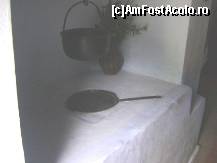 [P07] Casa Memoriala George Cosbuc Nasaud - vatra si ceaunul de mamaliga din tinda » foto by biancuta
 - 
<span class="allrVoted glyphicon glyphicon-heart hidden" id="av170640"></span>
<a class="m-l-10 hidden" id="sv170640" onclick="voting_Foto_DelVot(,170640,8085)" role="button">șterge vot <span class="glyphicon glyphicon-remove"></span></a>
<a id="v9170640" class=" c-red"  onclick="voting_Foto_SetVot(170640)" role="button"><span class="glyphicon glyphicon-heart-empty"></span> <b>LIKE</b> = Votează poza</a> <img class="hidden"  id="f170640W9" src="/imagini/loader.gif" border="0" /><span class="AjErrMes hidden" id="e170640ErM"></span>