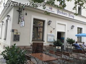 [P07] Restaurantul Pschorr-Krug - cateva mese aflate in strada » foto by mishu
 - 
<span class="allrVoted glyphicon glyphicon-heart hidden" id="av1178256"></span>
<a class="m-l-10 hidden" id="sv1178256" onclick="voting_Foto_DelVot(,1178256,8097)" role="button">șterge vot <span class="glyphicon glyphicon-remove"></span></a>
<a id="v91178256" class=" c-red"  onclick="voting_Foto_SetVot(1178256)" role="button"><span class="glyphicon glyphicon-heart-empty"></span> <b>LIKE</b> = Votează poza</a> <img class="hidden"  id="f1178256W9" src="/imagini/loader.gif" border="0" /><span class="AjErrMes hidden" id="e1178256ErM"></span>