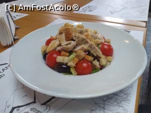 [P10] Restaurant Werk - salata de piept de pui » foto by Dragoș_MD
 - 
<span class="allrVoted glyphicon glyphicon-heart hidden" id="av1059675"></span>
<a class="m-l-10 hidden" id="sv1059675" onclick="voting_Foto_DelVot(,1059675,8102)" role="button">șterge vot <span class="glyphicon glyphicon-remove"></span></a>
<a id="v91059675" class=" c-red"  onclick="voting_Foto_SetVot(1059675)" role="button"><span class="glyphicon glyphicon-heart-empty"></span> <b>LIKE</b> = Votează poza</a> <img class="hidden"  id="f1059675W9" src="/imagini/loader.gif" border="0" /><span class="AjErrMes hidden" id="e1059675ErM"></span>