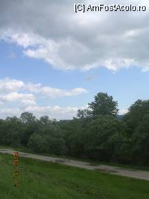 [P01] Drum pe malul Ampoiului ascuns de sălci. » foto by abbilbal*
 - 
<span class="allrVoted glyphicon glyphicon-heart hidden" id="av96961"></span>
<a class="m-l-10 hidden" id="sv96961" onclick="voting_Foto_DelVot(,96961,8128)" role="button">șterge vot <span class="glyphicon glyphicon-remove"></span></a>
<a id="v996961" class=" c-red"  onclick="voting_Foto_SetVot(96961)" role="button"><span class="glyphicon glyphicon-heart-empty"></span> <b>LIKE</b> = Votează poza</a> <img class="hidden"  id="f96961W9" src="/imagini/loader.gif" border="0" /><span class="AjErrMes hidden" id="e96961ErM"></span>