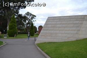 [P27] Shrine of Remembrance » foto by AZE
 - 
<span class="allrVoted glyphicon glyphicon-heart hidden" id="av1373040"></span>
<a class="m-l-10 hidden" id="sv1373040" onclick="voting_Foto_DelVot(,1373040,8157)" role="button">șterge vot <span class="glyphicon glyphicon-remove"></span></a>
<a id="v91373040" class=" c-red"  onclick="voting_Foto_SetVot(1373040)" role="button"><span class="glyphicon glyphicon-heart-empty"></span> <b>LIKE</b> = Votează poza</a> <img class="hidden"  id="f1373040W9" src="/imagini/loader.gif" border="0" /><span class="AjErrMes hidden" id="e1373040ErM"></span>