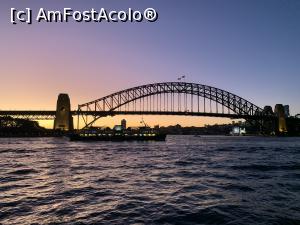 [P02] Harbour Bridge văzut dinspre opera » foto by AZE
 - 
<span class="allrVoted glyphicon glyphicon-heart hidden" id="av1387545"></span>
<a class="m-l-10 hidden" id="sv1387545" onclick="voting_Foto_DelVot(,1387545,8165)" role="button">șterge vot <span class="glyphicon glyphicon-remove"></span></a>
<a id="v91387545" class=" c-red"  onclick="voting_Foto_SetVot(1387545)" role="button"><span class="glyphicon glyphicon-heart-empty"></span> <b>LIKE</b> = Votează poza</a> <img class="hidden"  id="f1387545W9" src="/imagini/loader.gif" border="0" /><span class="AjErrMes hidden" id="e1387545ErM"></span>